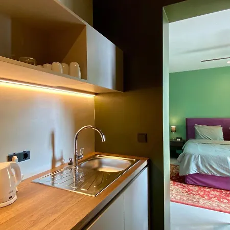 Finiq Boutiq Foiníki