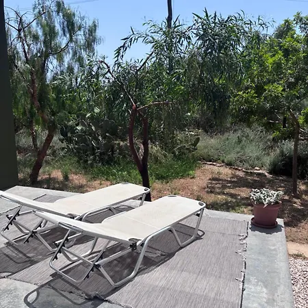 Casa de hóspedes Finiq Boutiq 3*