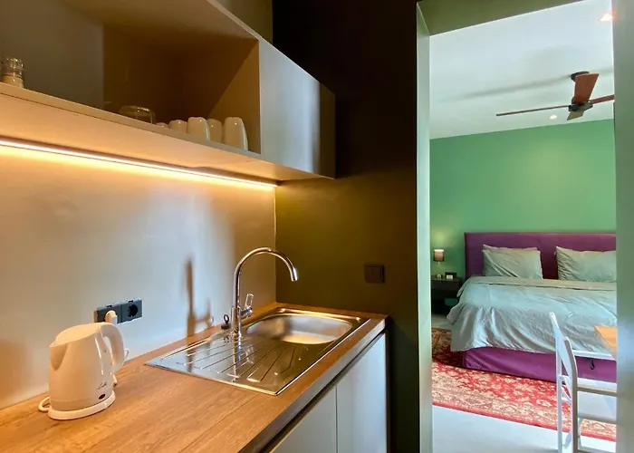 Finiq Boutiq Φοινίκι