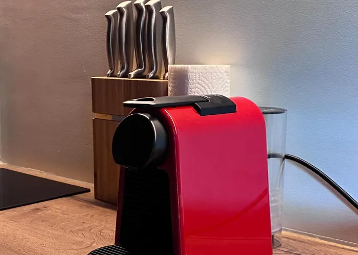 Finiq Boutiq Πανσιόν