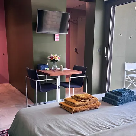 Guest house Finiq Boutiq