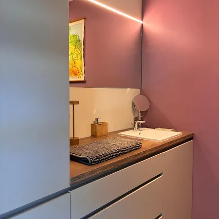 Finiq Boutiq Guest house Foiniki