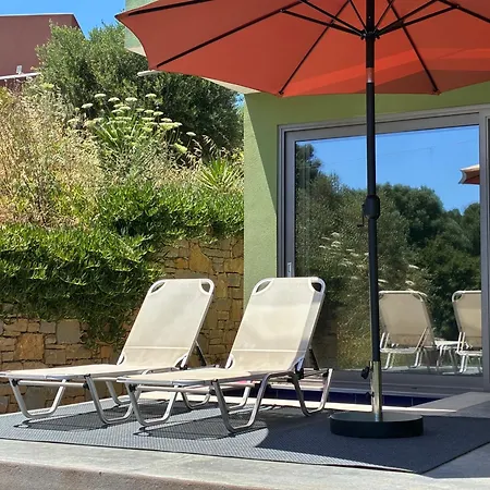 Finiq Boutiq Guest house 3*