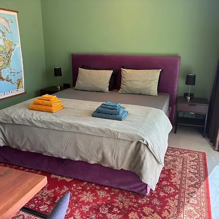 Finiq Boutiq Guest house